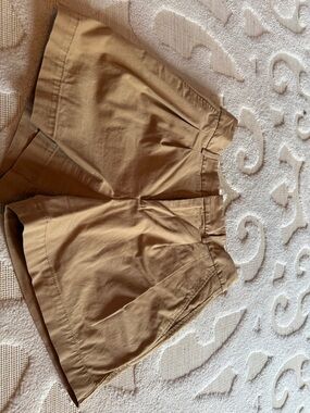 GAP Tan High-Waist Pleated Women's Shorts